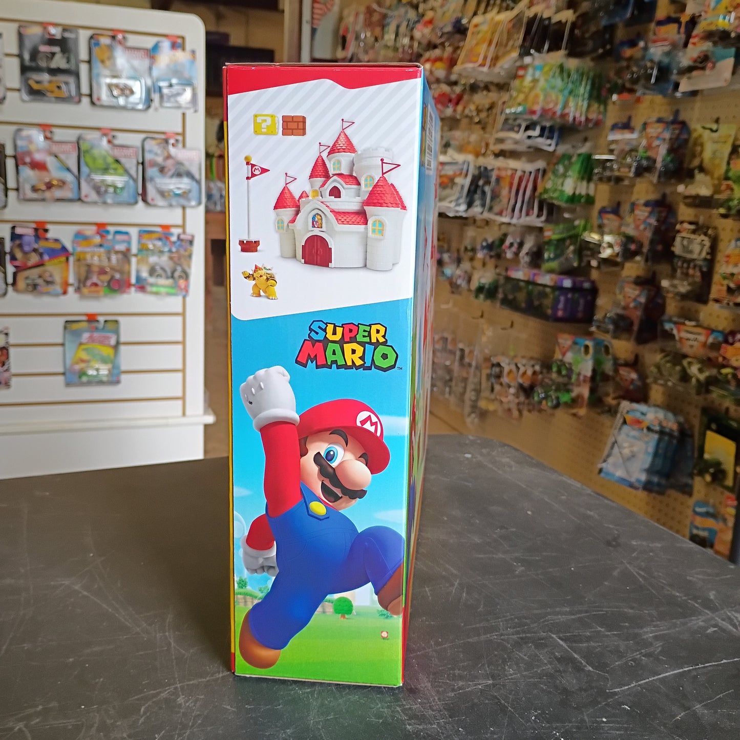 Super Mario Deluxe Mushroom Kingdom Castle Playset with Browser Minifigure